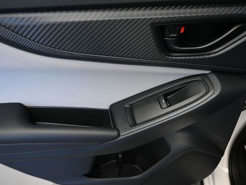 Used 2023 Subaru Crosstrek 2.0i Premium image 31