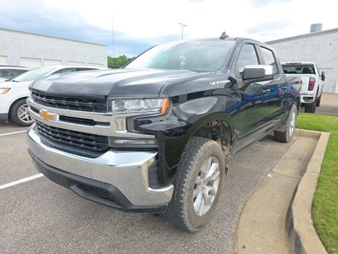 Used 2019 Chevrolet Silverado 1500 LT w/ All-Star Edition RWD image 2