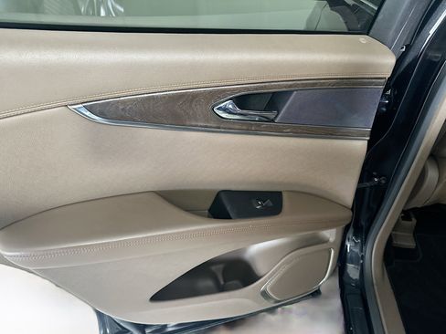 Used 2016 Lincoln MKX Reserve w/ Driver Assistance Package image 26