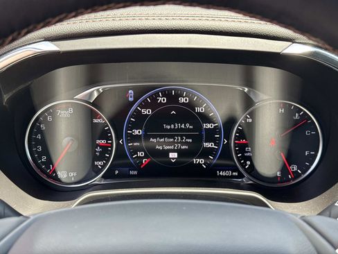 Used 2024 Chevrolet Blazer Premier w/ Driver Confidence II Package FWD image 19