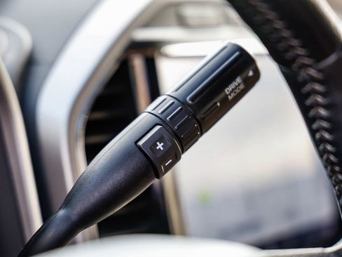 Used 2022 Ford F250 Lariat w/ Lariat Value Package image 20