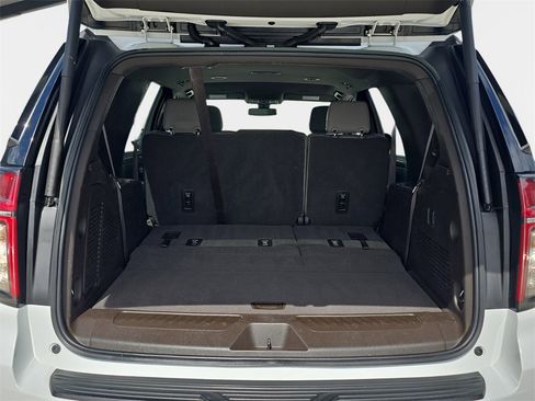 Used 2021 Chevrolet Tahoe LT image 14