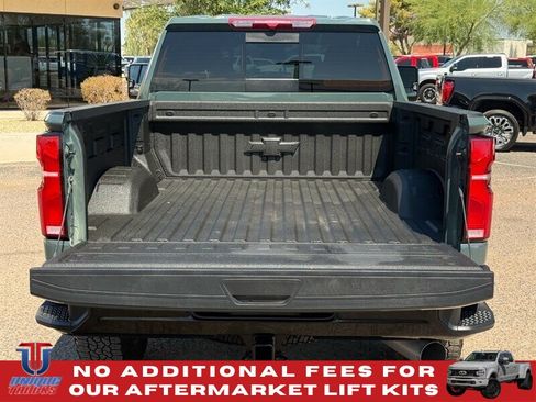 Used 2026 Chevrolet Silverado 2500 LTZ w/ LTZ Plus Package AWD/4WD image 9