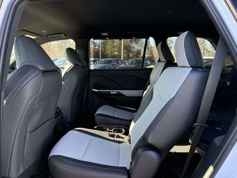 Used 2026 Lexus TX 500h AWD image 17