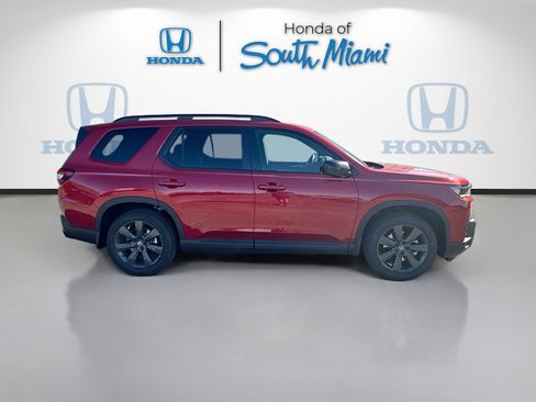 New 2026 Honda Pilot Sport image 8