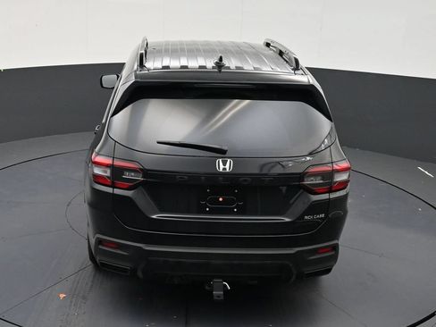 Used 2026 Honda Pilot Sport image 14