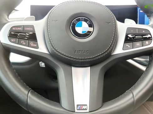 Used 2025 BMW X6 xDrive40i w/ Executive Package AWD/4WD image 59