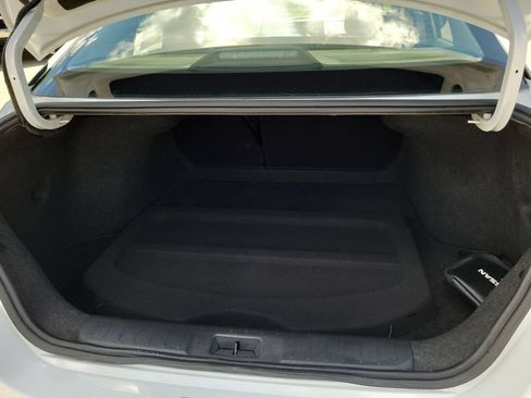 Used 2024 Nissan Sentra SV FWD image 9