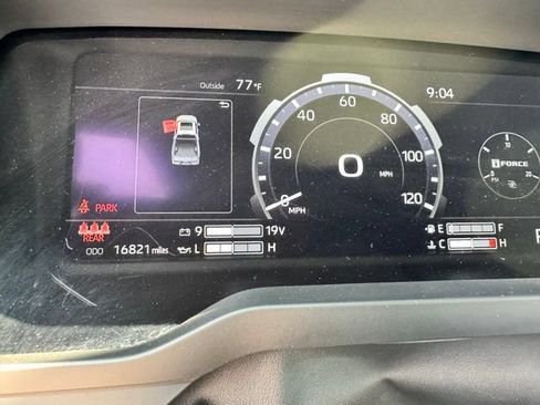 Used 2026 Toyota Tundra Limited AWD/4WD image 24