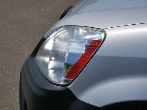Used 2005 Honda CR-V EX image 16