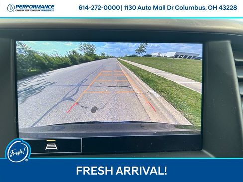 Used 2023 GMC Acadia Denali AWD/4WD image 22
