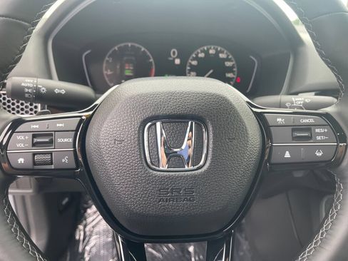 Used 2025 Honda Civic Sport image 11