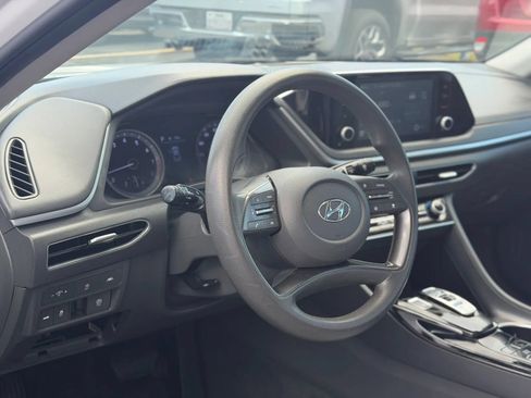 Used 2021 Hyundai Sonata SE FWD image 9