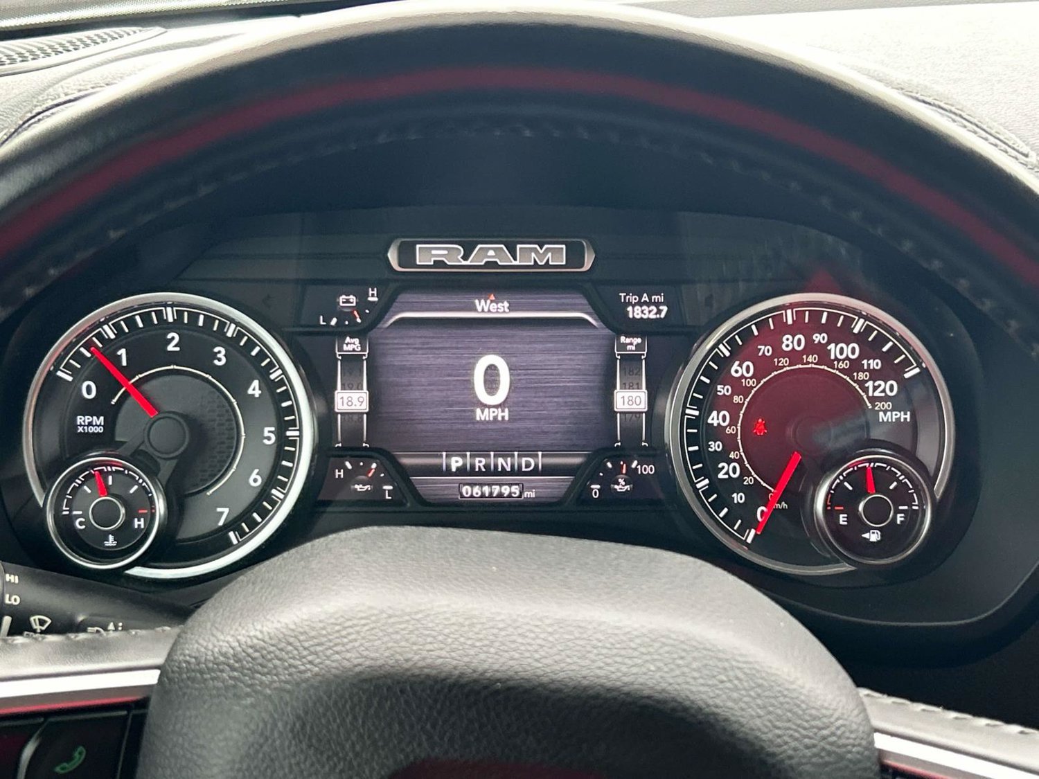 Used 2022 RAM 1500 Laramie AWD/4WD image 43