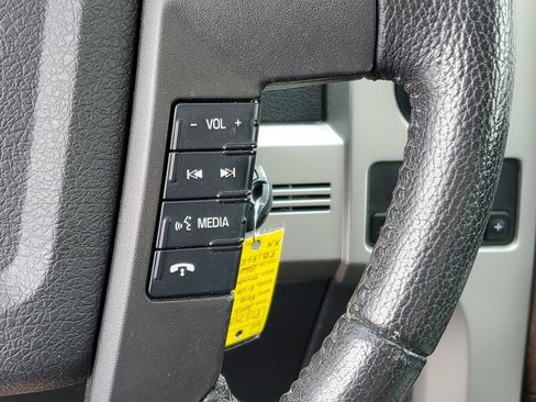 Used 2013 Ford F150 Lariat w/ Luxury Equipment Group AWD/4WD image 18