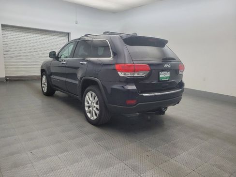Used 2017 Jeep Grand Cherokee Limited RWD image 5