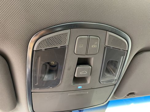 Used 2016 Hyundai Sonata Limited image 28