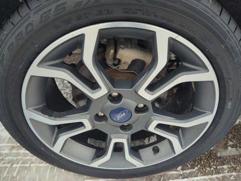 Used 2019 Ford EcoSport SES w/ Interior Protection Package image 10