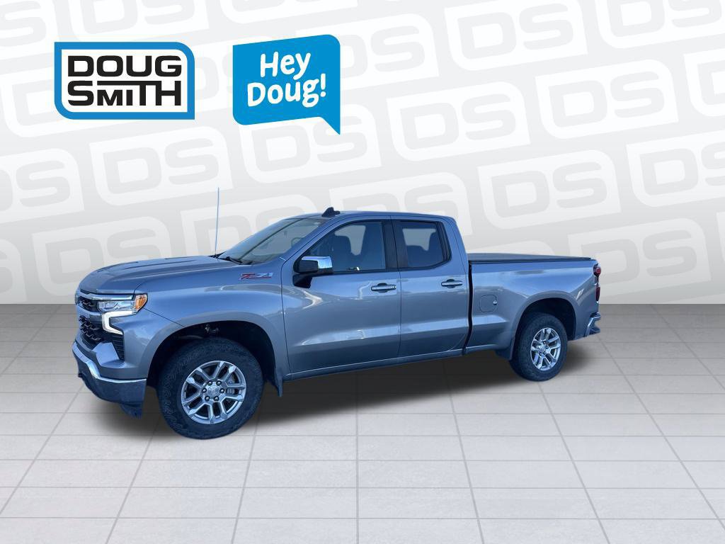 Used 2024 Chevrolet Silverado 1500 LT AWD/4WD image 1