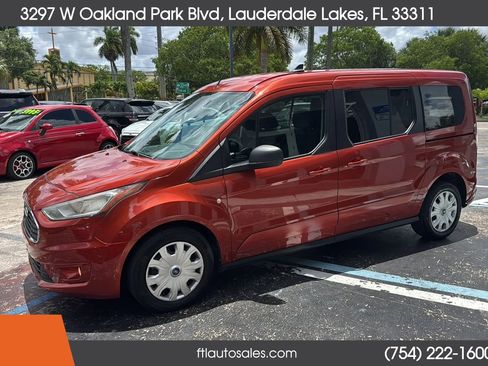 Used 2021 Ford Transit Connect XLT FWD image 6