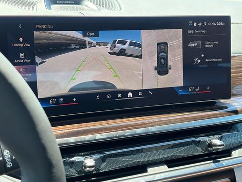 New 2027 BMW X7 xDrive40i w/ Executive Package AWD/4WD image 10