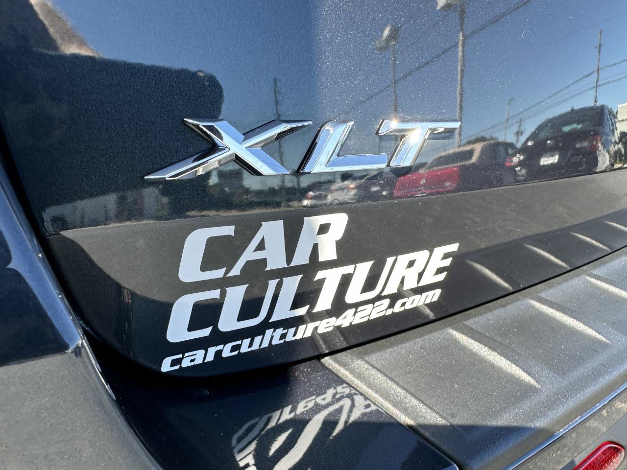 Used 2022 Ford Explorer XLT w/ Equipment Group 202A AWD/4WD image 83