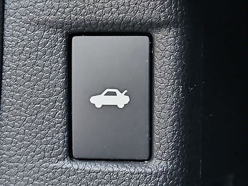 Used 2024 Honda Accord Sport image 26