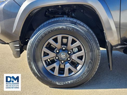 Used 2023 Toyota Tacoma SR5 image 18