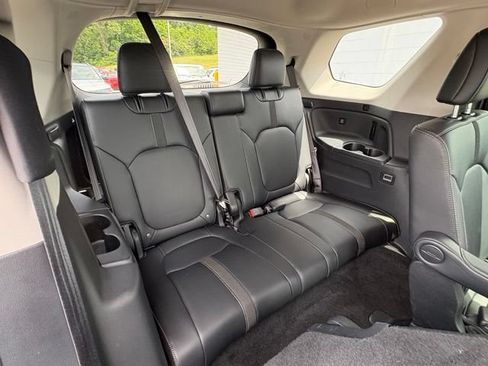 Used 2023 Honda Pilot EX-L image 34