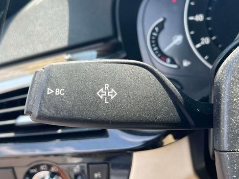 Used 2019 BMW 530i xDrive w/ Convenience Package image 21