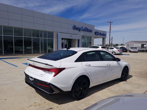 New 2026 Hyundai Elantra Sport w/ Cargo Package FWD image 7