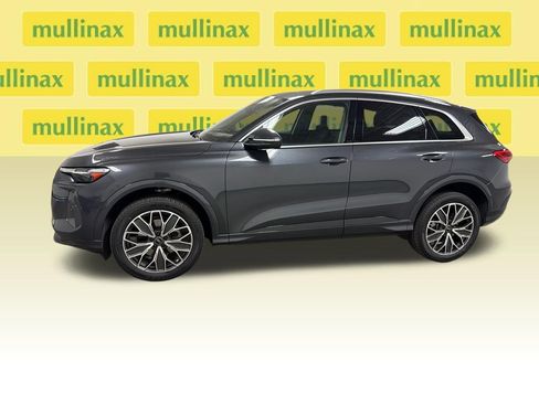 Used 2025 Audi Q5 Premium Plus AWD/4WD image 5