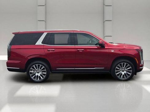 Certified 2026 Cadillac Escalade Platinum Luxury AWD/4WD image 6