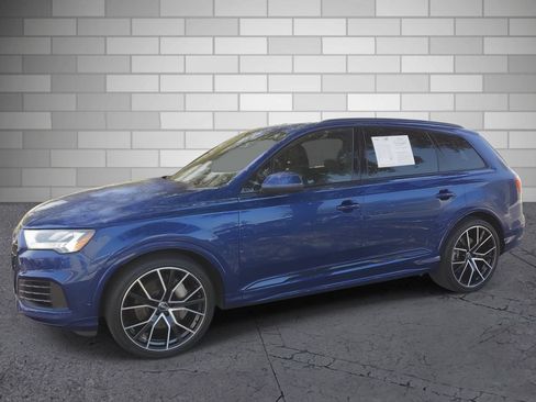Used 2020 Audi Q7 3.0T Prestige w/ Prestige Package AWD/4WD image 2