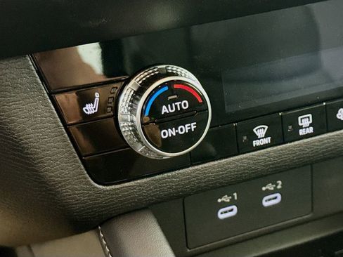 New 2026 Mitsubishi Outlander SE FWD image 21