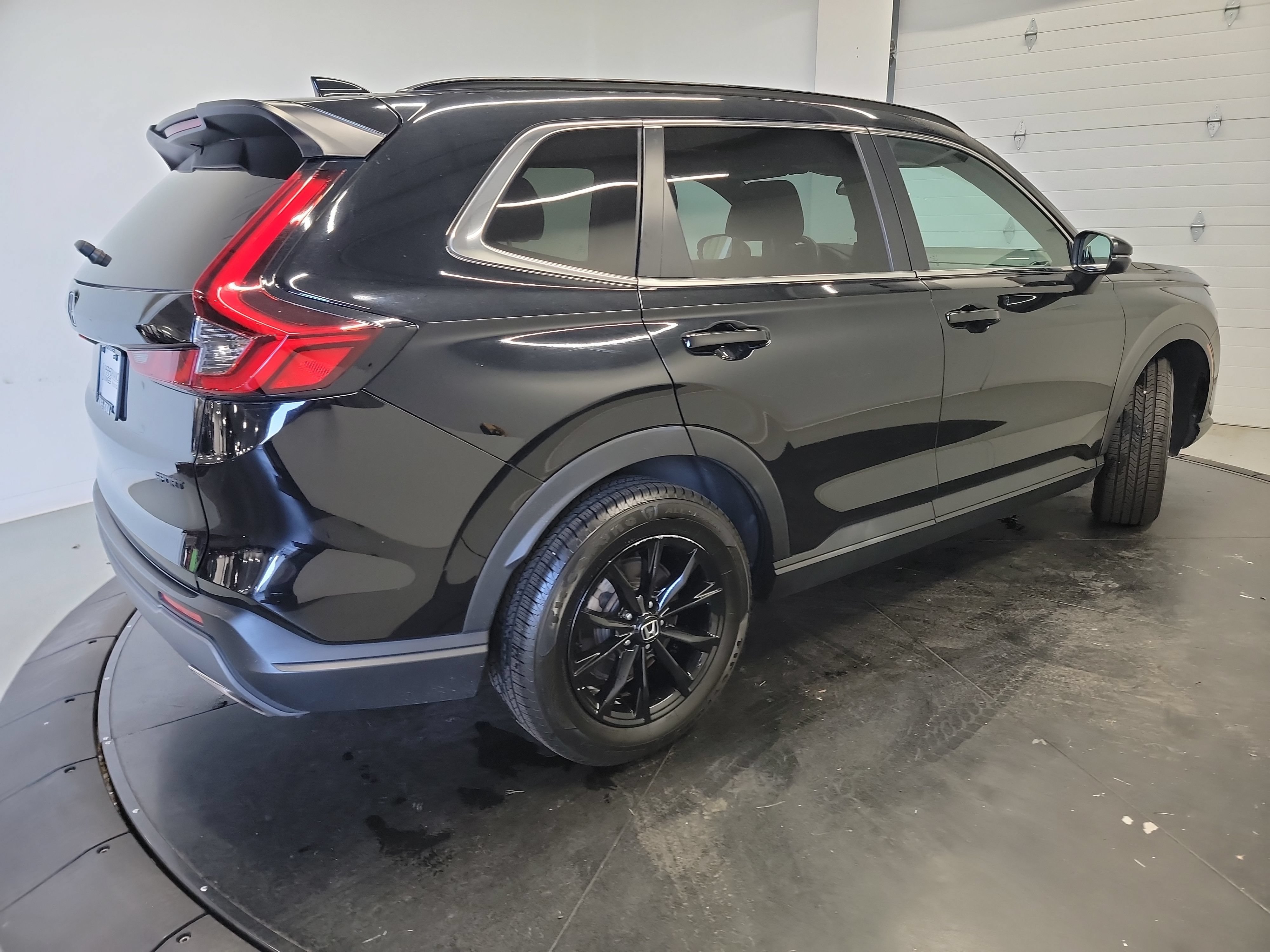 Used 2023 Honda CR-V Sport image 9