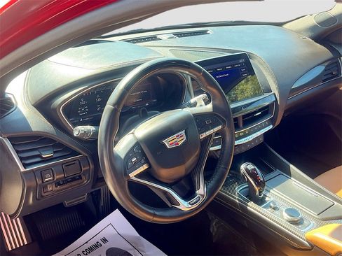 Used 2024 Cadillac CT5 V w/ Platinum Package image 9