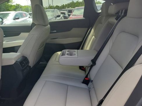 Certified 2025 Nissan Murano SV AWD/4WD image 12