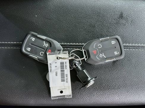 Used 2024 GMC Terrain Denali w/ Black Diamond Edition AWD/4WD image 34