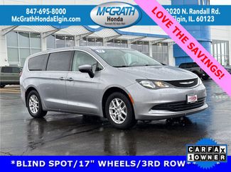 Used 2017 Chrysler Pacifica Touring video 1