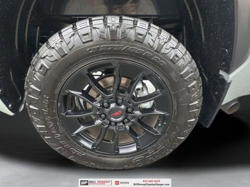 Used 2022 Toyota Tundra Limited w/ TRD Off-Road Package image 19