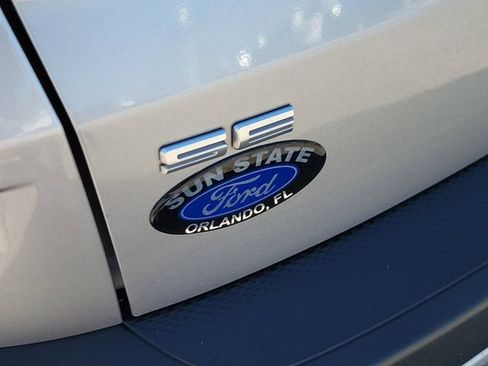Used 2021 Ford Escape SE w/ Convenience Package FWD image 8