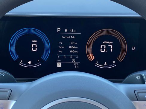 New 2026 Hyundai Kona SE image 12