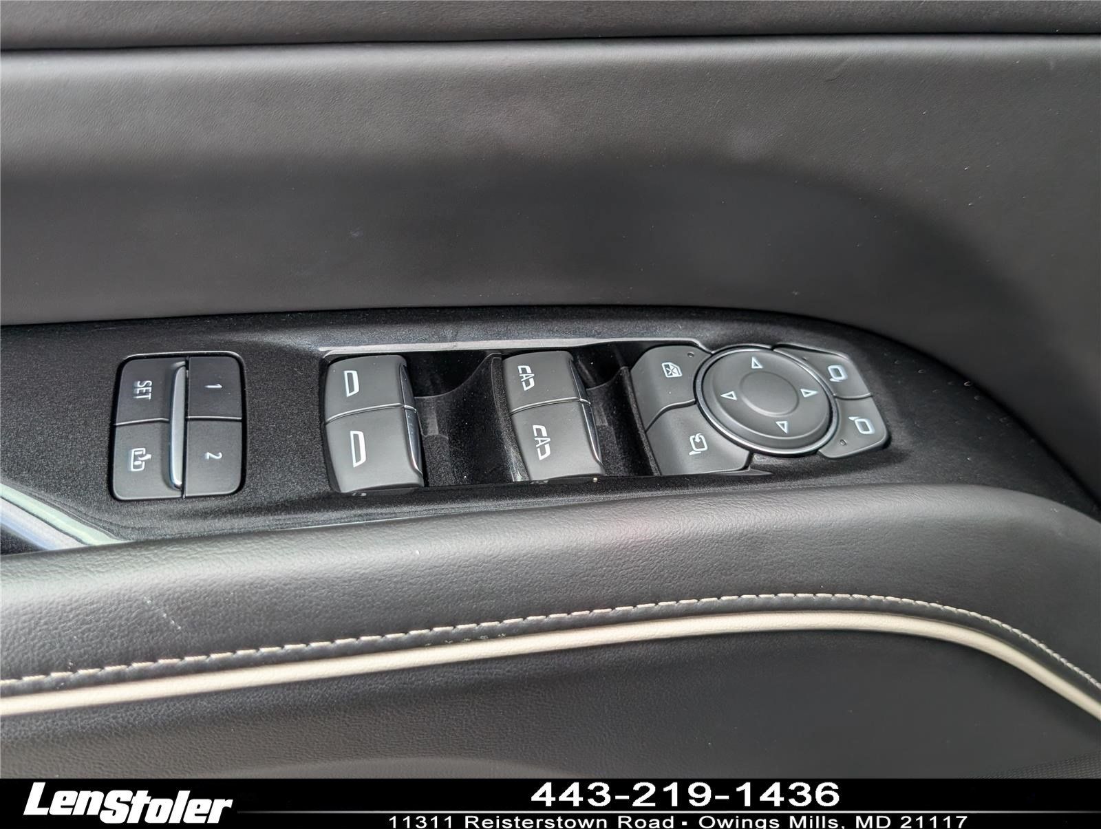 Used 2022 Cadillac Escalade Sport Platinum AWD/4WD image 24