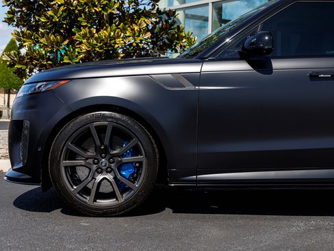 Used 2025 Land Rover Range Rover Sport SV Edition Two image 8