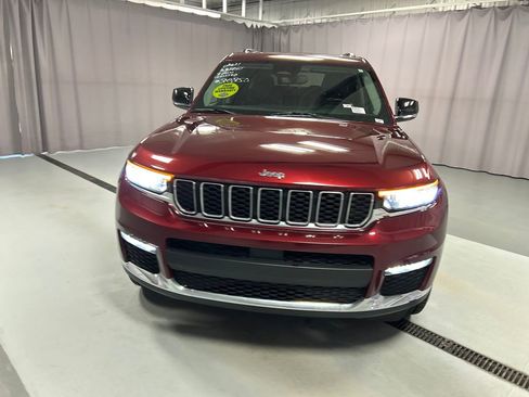 Used 2021 Jeep Grand Cherokee L Limited image 2