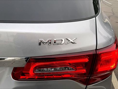 Used 2019 Acura MDX w/Technology Pkg image 11