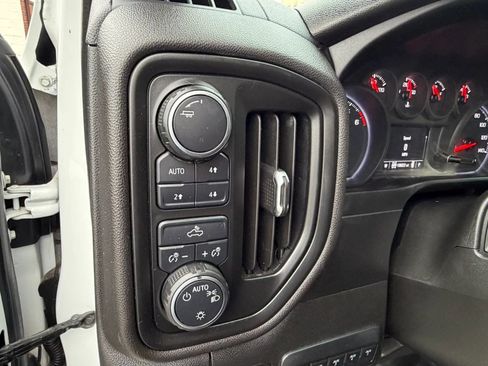 Used 2021 Chevrolet Silverado 2500 W/T w/ WT Convenience Package AWD/4WD image 14