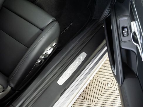 Certified 2025 Porsche 718 Cayman S image 20