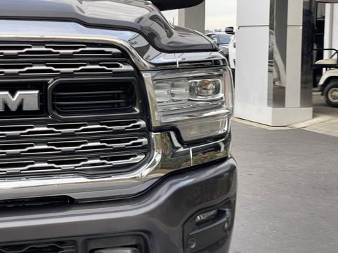 Used 2019 RAM 2500 Limited image 8